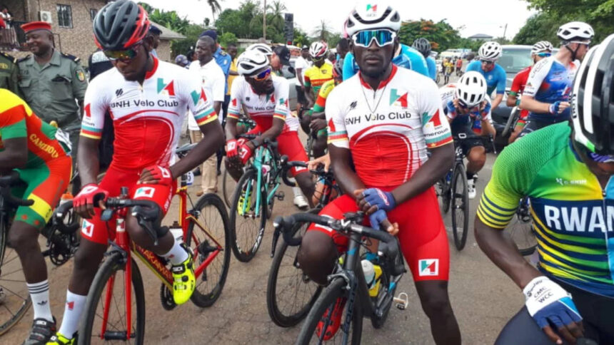 L'équipe de la SNH vélo club représente le Cameroun