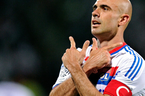 Football : l’entraineur brésilien Cris courtisé en Algérie