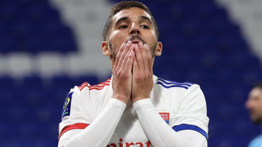 Algérie : les excuses émouvantes de Houssem Aouar après l’élimination des Fennecs