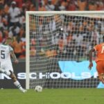 le penalty d'Ekong