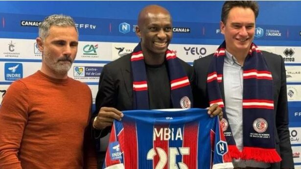Transfert : Stéphane Mbia s’engage avec Châteauroux, en D3 française