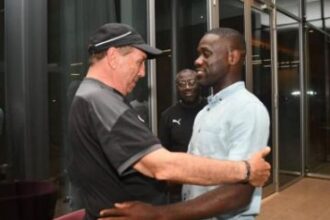 Côte d’Ivoire : les coulisses de la passation de pouvoir entre Faé et Gasset