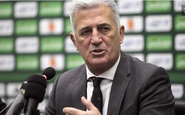 Algérie : Riyad Mahrez absent de la première liste étonnante Petkovic
