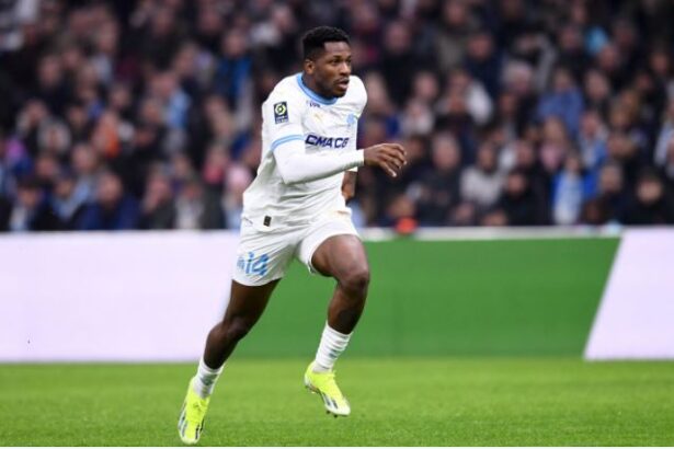Marseille : Kaba Diawara demande du temps pour le Camerounais Faris Moumbagna
