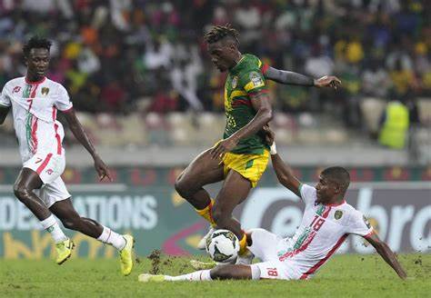 Mali : le coach Eric Chelle fait une grosse mise au point sur le cas Yves Bissouma