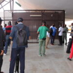 Cameroun : des journalistes bloqués à l'entrée de la salle de conférence de Marc Brys