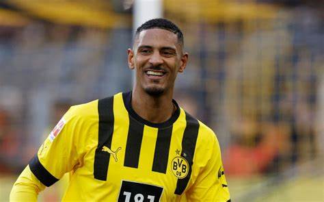 Dortmund : l’ivoirien Sébastien Haller loue la solidarité face au PSG