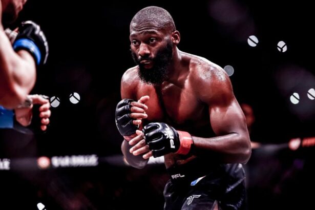 le combattant MMA Cédric Doumbè