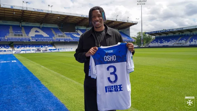 AJ Auxerre : qui est le Nigérian Gabriel Osho, la nouvelle recrue ?