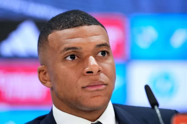 Football business : tout savoir sur l'affaire Kylian Mbappé, qui est accusé de viol