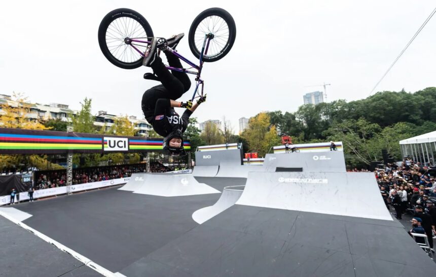 J0 Paris 2024 : le BMX Freestyle, sous les Jeux des projecteurs