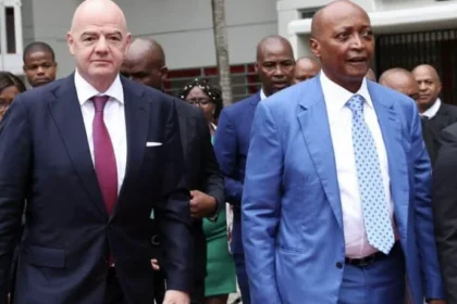 Obsèques d’Issa Hayatou : Gianni Infantino et Patrice Motsepe annoncés au Cameroun ce 16 août