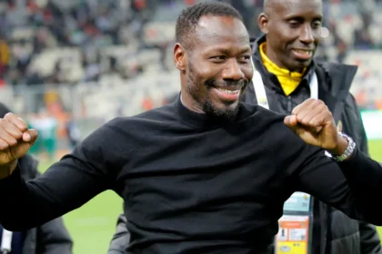 Lions de la téranga : Régis Bogard quitte la tanière, Pape Thiaw devient le premier entraîneur adjoint