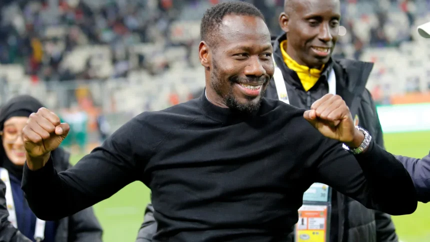 Lions de la téranga : Régis Bogard quitte la tanière, Pape Thiaw devient le premier entraîneur adjoint