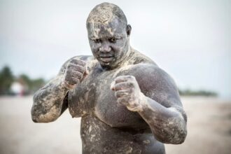 Lutte sénégalaise : Serigne Ousmane Dia dit Bombardier quitte l'arène  14 Lutte sénégalaise : Serigne Ousmane Dia dit Bombardier quitte l'arène