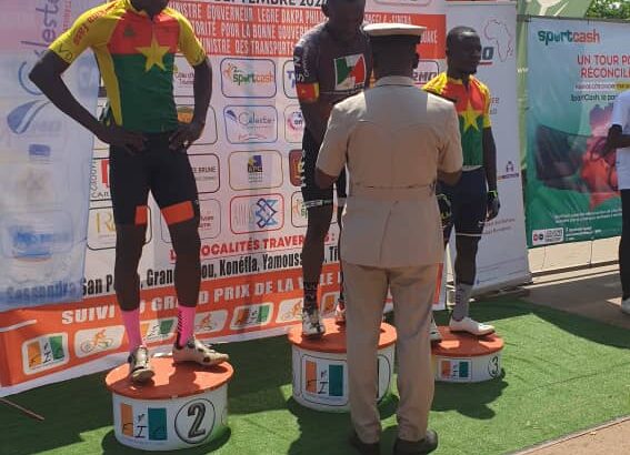 Tour de Côte d'Ivoire 2024 : le Camerounais Kamzong Abossolo remporte la 2ème étape