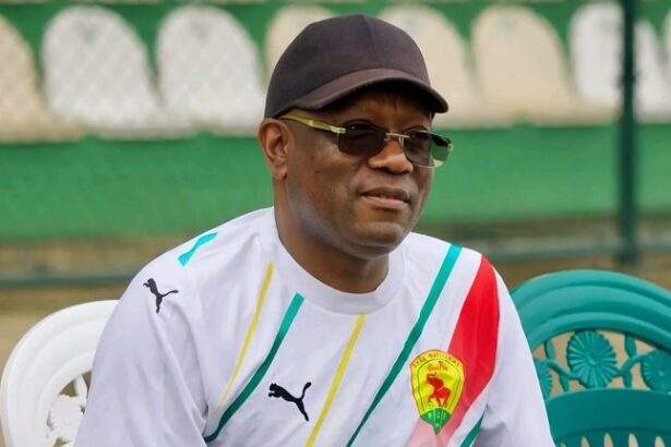 Guinée : le président de la Fédération de football visé par une enquête pour trucage de matchs