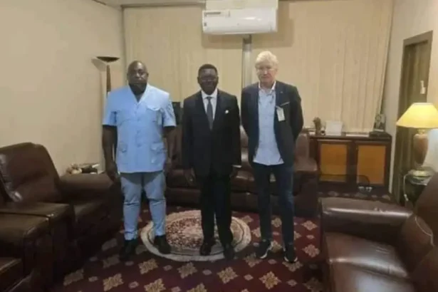 Le sélectionneur des Lions Marc Brys reçu pour une deuxième fois à la présidence du Cameroun