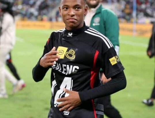 Le FC Barcelone à l’affut de la pépite sud-africaine Relebohile Mofokeng