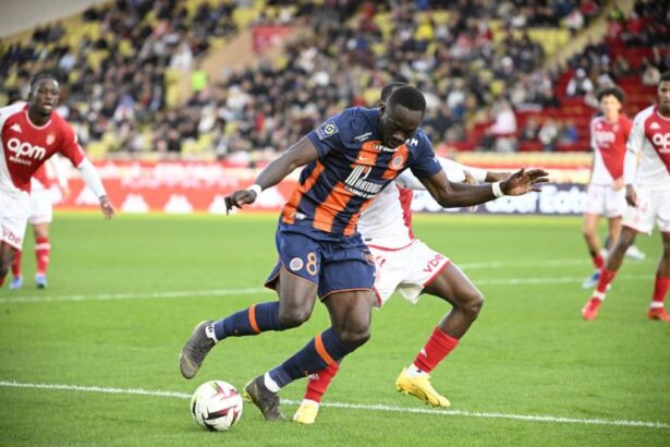 Mercato : l’attaquant nigérian de Montpellier Akor Adams rejoint le Séville FC