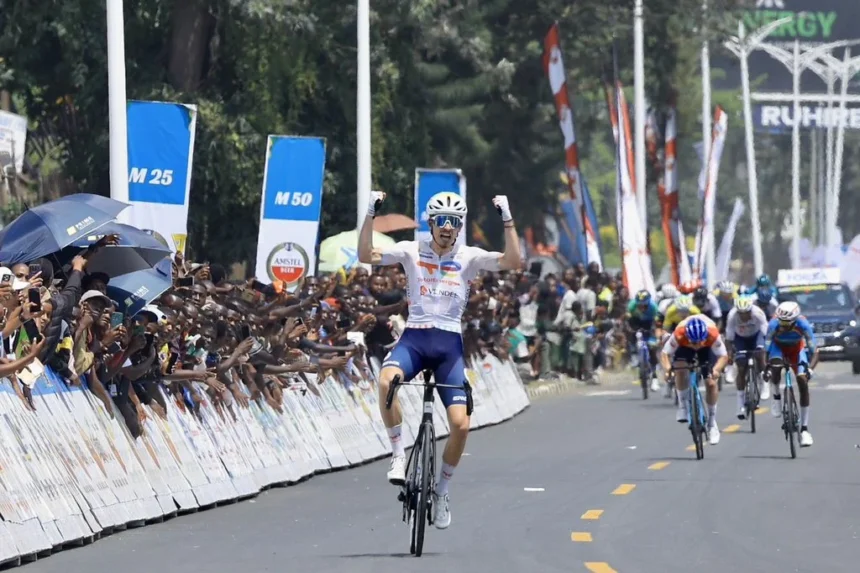 Tour du Rwanda : Joris Delbove s’impose, Brady Gilmore échoue de peu pour le triplé