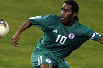 Jay-Jay Okocha : légende du football africain et roi du dribble
