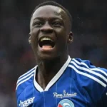 Habib Diarra rejoint Sunderland : un transfert record pour le RC Strasbourg et le football sénégalais