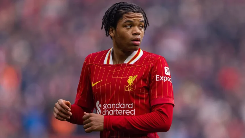 Rio Ngumoha : le jeune prodige anglo-nigérian qui brille à Liverpool et en Europe