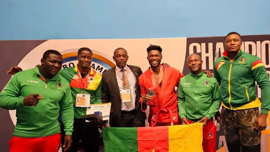 Le Cameroun brille à l’Open CEEAC 2025 avec 5 médailles dont 4 en or, confirmant son statut de leader africain du sambo avant les Mondiaux.