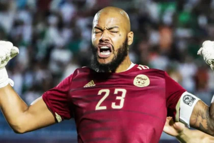 Raïs Mbolhi prend sa retraite : retour sur la carrière d’un gardien légendaire du football africain