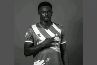 Drame au Ghana : le jeune talent Dominic Frimpong tué lors d’une attaque armée contre le bus de Berekum Chelsea