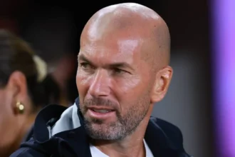 Zinédine Zidane succède à Didier Deschamps comme sélectionneur des Bleus