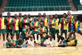 Volleyball : le Pr Narcisse Mouelle Kombi fixe le cap aux Lions Indomptables avant le CHAN